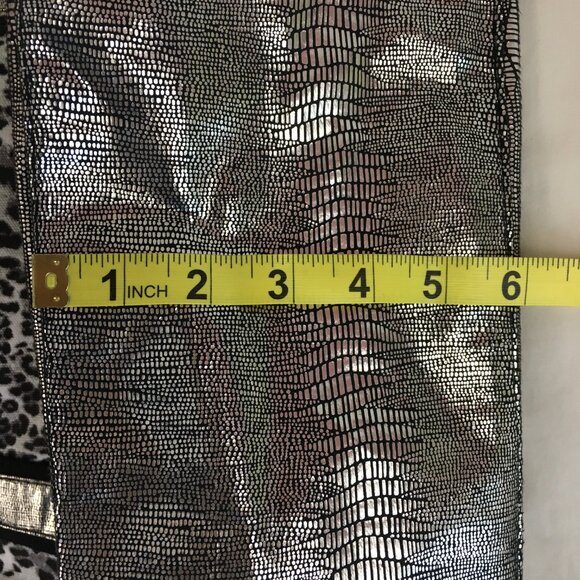 Victoria's Secret Leopard Metallic Large Cloth Tote Bag - Picture 13 of 14